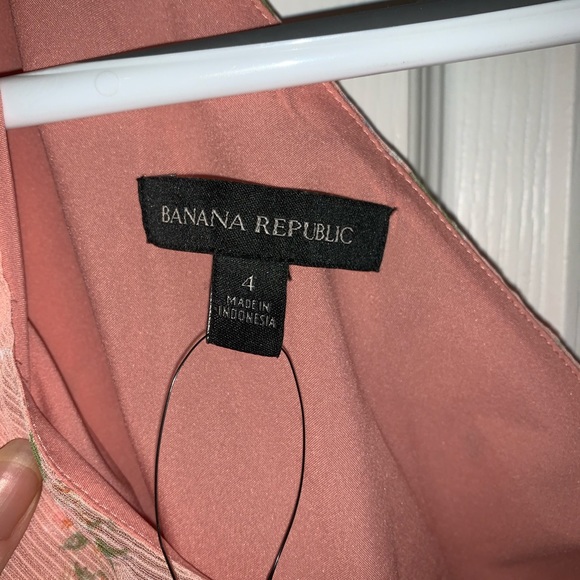 Feminine Summer Floral Ruched One-Shoulder Dress size 4 (Small) - Picture 10 of 13